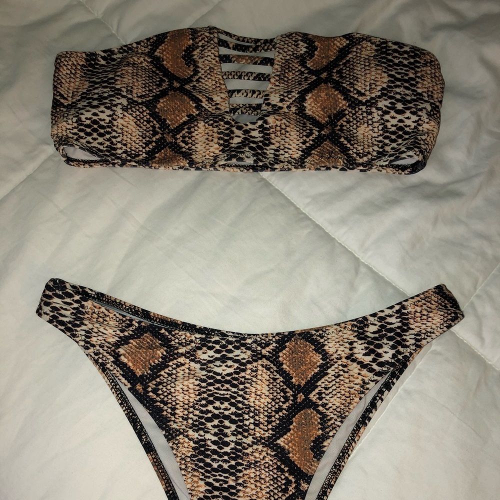 Printed bikini set